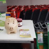 Pour le sCaisses Vertes, les opérations pour récupérer des denrées ou des articles utiles sont régulières auprès d'enseignes partenaires